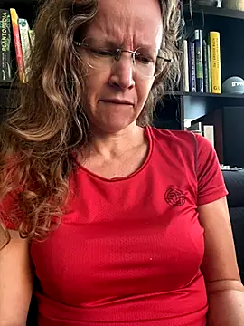 Snapshot of AnnikaRose chatting on September 30, 5:46 am AnnikaRose online show from September 30, 5:46 am