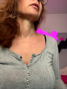 AnnikaRose online show from December 21, 6:26 am