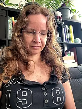 AnnikaRose online show from March 13, 6:51 am