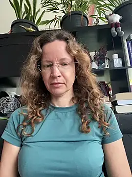 AnnikaRose online show from February 24, 7:09 am