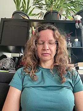 AnnikaRose online show from February 25, 7:08 am