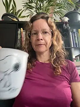 Snapshot of AnnikaRose chatting on November 7, 6:40 am AnnikaRose online show from November 7, 6:40 am