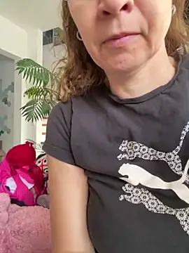 AnnikaRose online show from March 10, 6:50 am