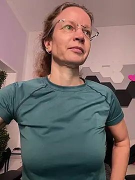 AnnikaRose online show from January 10, 7:47 am