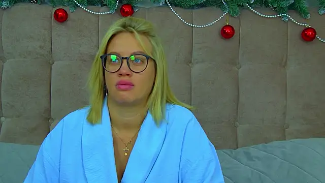 MariaNeumann online show from December 19, 6:27 am