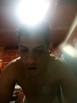 Snapshot of Elvergon3456 chatting on October 19, 6:49 am Elvergon3456 online show from October 19, 6:49 am