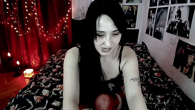 Snapshot of Tricky_Vicky666 chatting on September 29, 9:16 am Tricky Vicky666 online show from September 29, 9:16 am