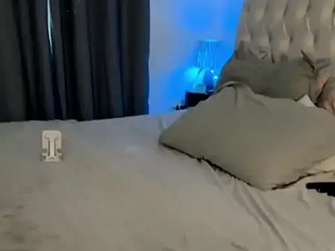 HotRuiva online show from March 4, 8:49 pm