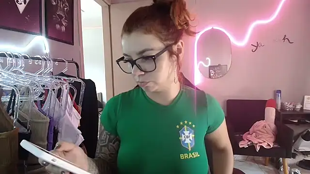 HotRuiva online show from January 18, 5:48 pm