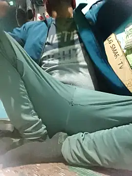 Snapshot of sexyshivamhot chatting on February 21, 6:15 pm sexyshivamhot online show from February 21, 6:15 pm