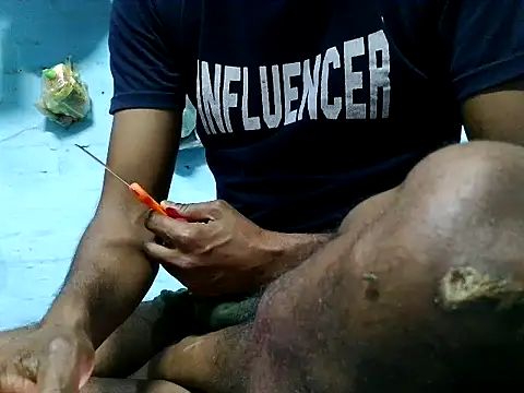 Snapshot of sexyshivamhot chatting on February 23, 9:32 am sexyshivamhot online show from February 23, 9:32 am