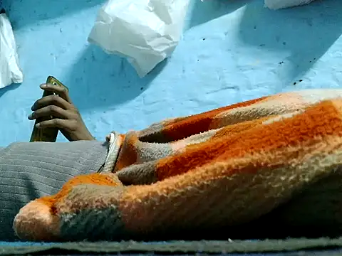 Snapshot of sexyshivamhot chatting on February 24, 8:21 pm sexyshivamhot online show from February 24, 8:21 pm