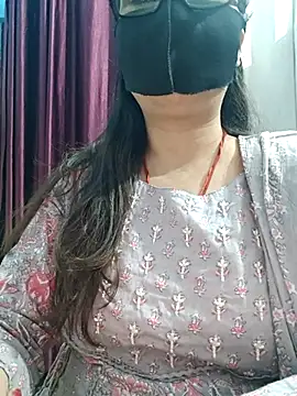 Aishwaryaa 69 online show from March 1, 8:25 am