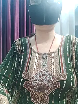 Aishwaryaa 69 online show from February 11, 1:22 pm