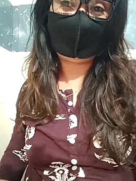 Aishwaryaa 69 online show from February 4, 9:37 am