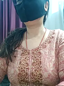 Aishwaryaa 69 online show from May 13, 3:02 am