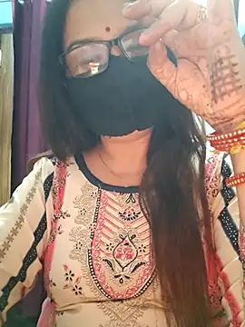 Snapshot of Aishwaryaa_69 chatting on October 23, 4:16 pm Aishwaryaa 69 online show from October 23, 4:16 pm