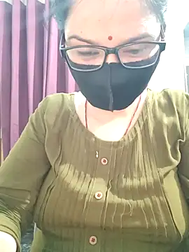 Aishwaryaa 69 online show from June 4, 2:49 am