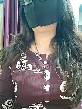 Aishwaryaa 69 online show from February 8, 9:40 am