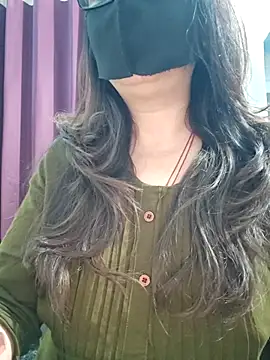 Aishwaryaa 69 online show from April 9, 2:24 am