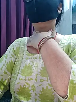 Aishwaryaa 69 online show from July 12, 3:07 am
