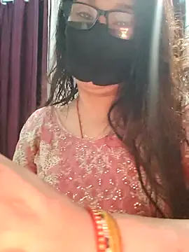 Snapshot of Aishwaryaa_69 chatting on December 1, 6:58 am Aishwaryaa 69 online show from December 1, 6:58 am