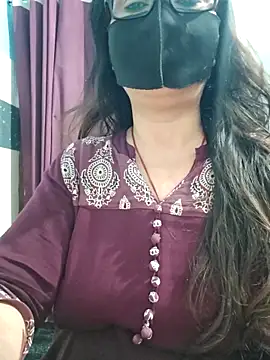 Aishwaryaa 69 online show from June 3, 2:01 am