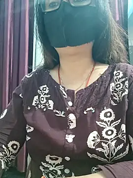 Aishwaryaa 69 online show from December 5, 7:40 am