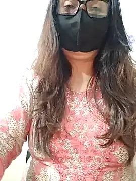 Aishwaryaa 69 online show from March 8, 9:45 am