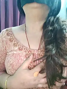 Aishwaryaa 69 online show from June 6, 1:44 am