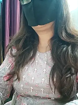 Aishwaryaa 69 online show from March 17, 11:13 am