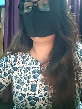 Snapshot of Aishwaryaa_69 chatting on October 21, 4:50 pm Aishwaryaa 69 online show from October 21, 4:50 pm