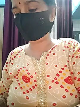 Snapshot of Aishwaryaa_69 chatting on September 23, 10:55 am Aishwaryaa 69 online show from September 23, 10:55 am