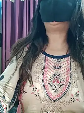 Aishwaryaa 69 online show from April 26, 1:47 am