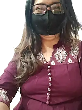 Aishwaryaa 69 online show from March 5, 10:45 am