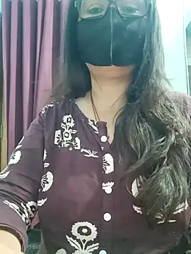 Aishwaryaa 69 online show from June 7, 1:55 am