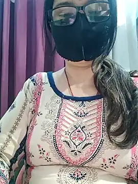 Aishwaryaa 69 online show from April 3, 3:07 pm