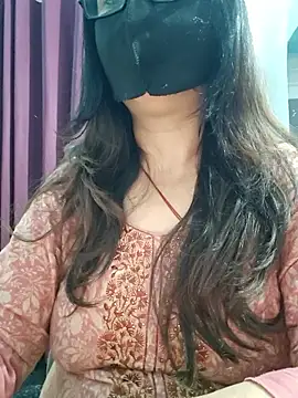 Aishwaryaa 69 online show from April 5, 3:35 am