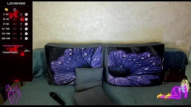 Snapshot of _NigoNika chatting on November 27, 12:49 pm NigoNika online show from November 27, 12:49 pm