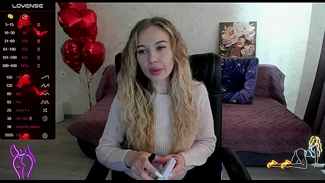  NigoNika online show from March 8, 2:20 pm