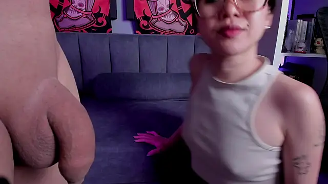 JadeyKhada online show from November 27, 12:00 am