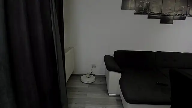 Richarddarell1 online show from April 6, 5:30 am