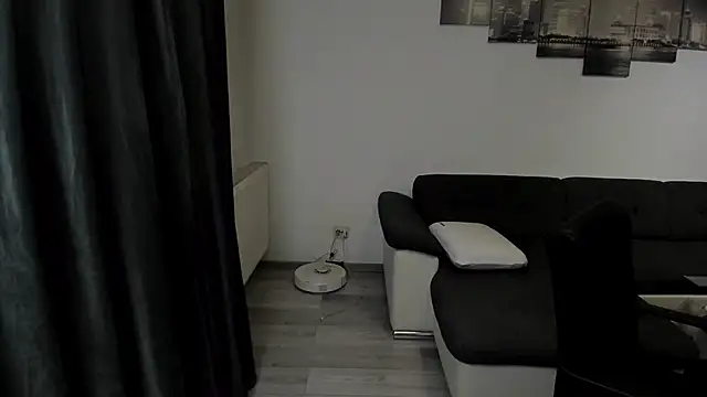 Richarddarell1 online show from February 11, 6:24 am