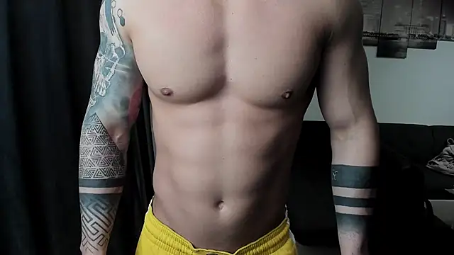 Richarddarell1 online show from March 20, 6:47 am