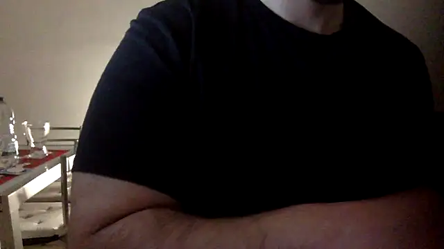 Snapshot of Gladiator_3 chatting on December 8, 2:19 pm Gladiator 3 online show from December 8, 2:19 pm