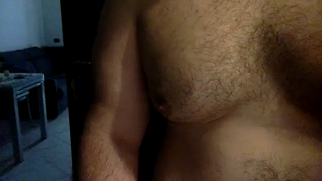 Snapshot of Gladiator_3 chatting on March 16, 10:00 am Gladiator 3 online show from March 16, 10:00 am