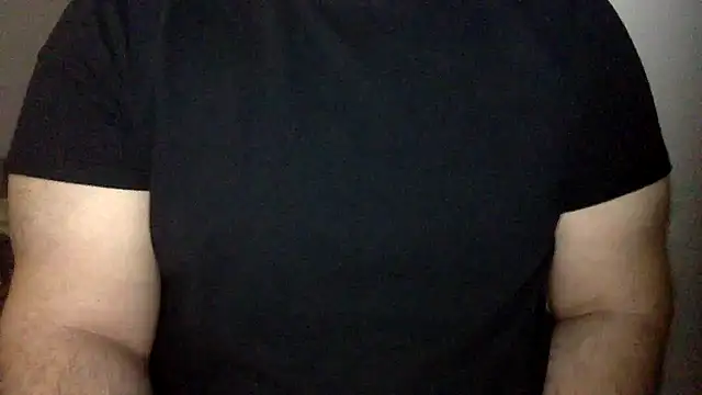 Snapshot of Gladiator_3 chatting on March 18, 4:28 pm Gladiator 3 online show from March 18, 4:28 pm