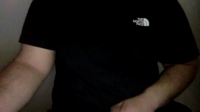 Snapshot of Gladiator_3 chatting on March 14, 3:40 pm Gladiator 3 online show from March 14, 3:40 pm