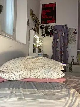 giuli zerozero online show from February 19, 1:30 pm