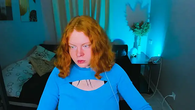 Snapshot of Cassie_xKiss chatting on December 2, 8:43 pm Cassie xKiss online show from December 2, 8:43 pm